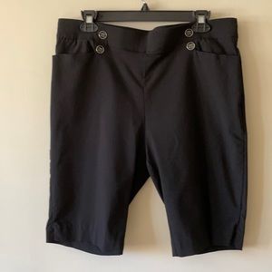 Pull on Bermuda shorts